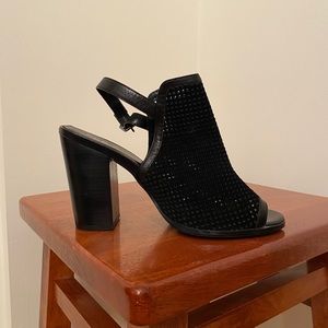 Kelsi Dagger black wedges